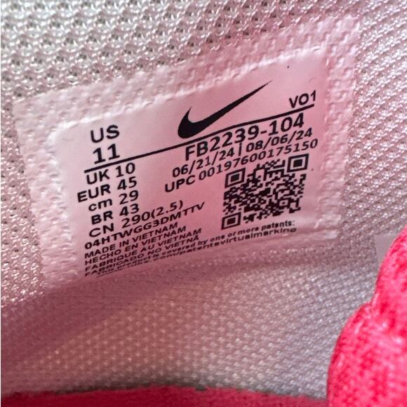 Nike Lebron Witness 8 Dunkin Donuts Basketball Shoes Mens Size 11 (FB2239-104) - Picture 10 of 10